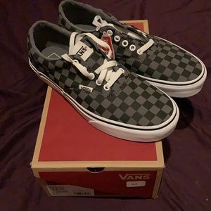 VANS- DOHENY (Checkerboard) Blk/Pewter *BNWT